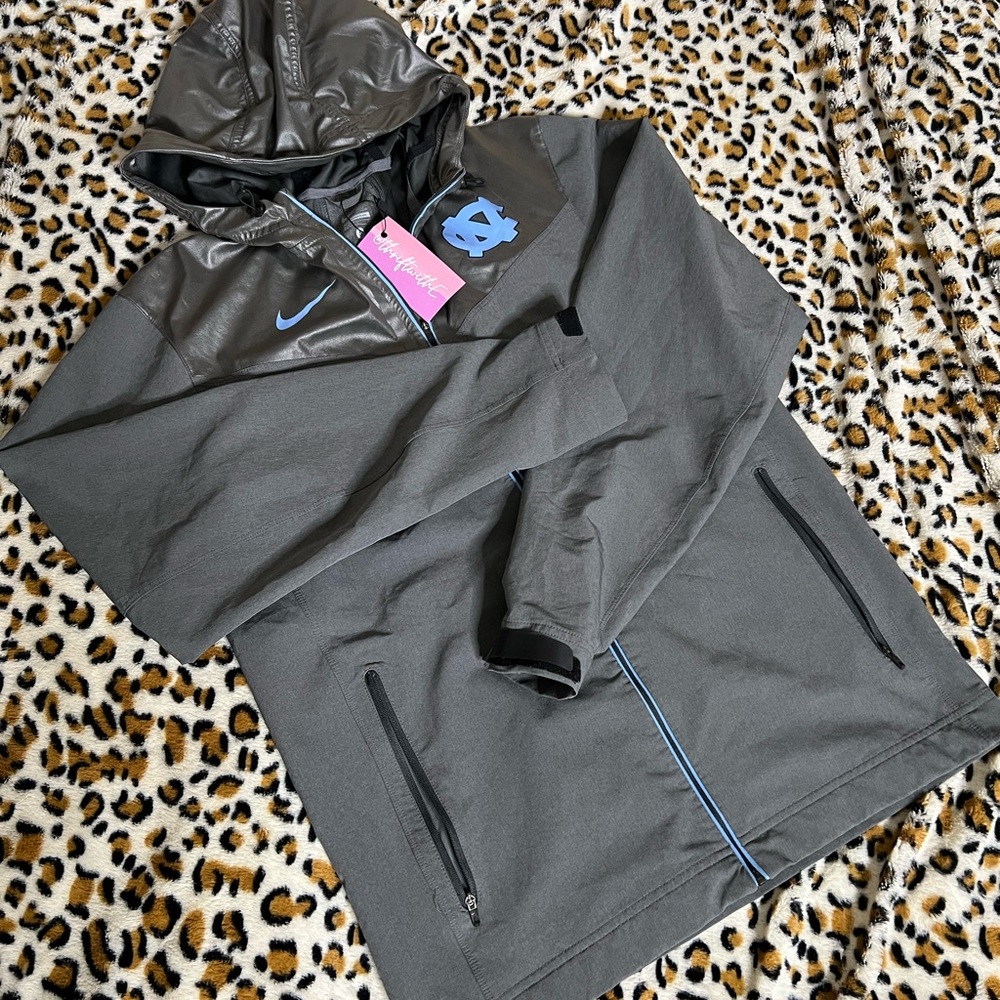 University of North Carolina Nike Unisex Zip Up Rain Jacket